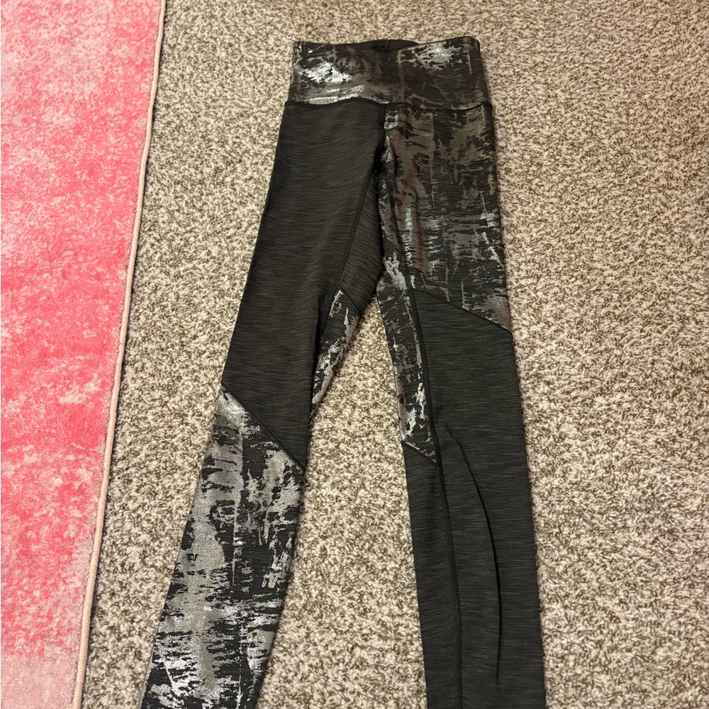Silver and grey leggings for